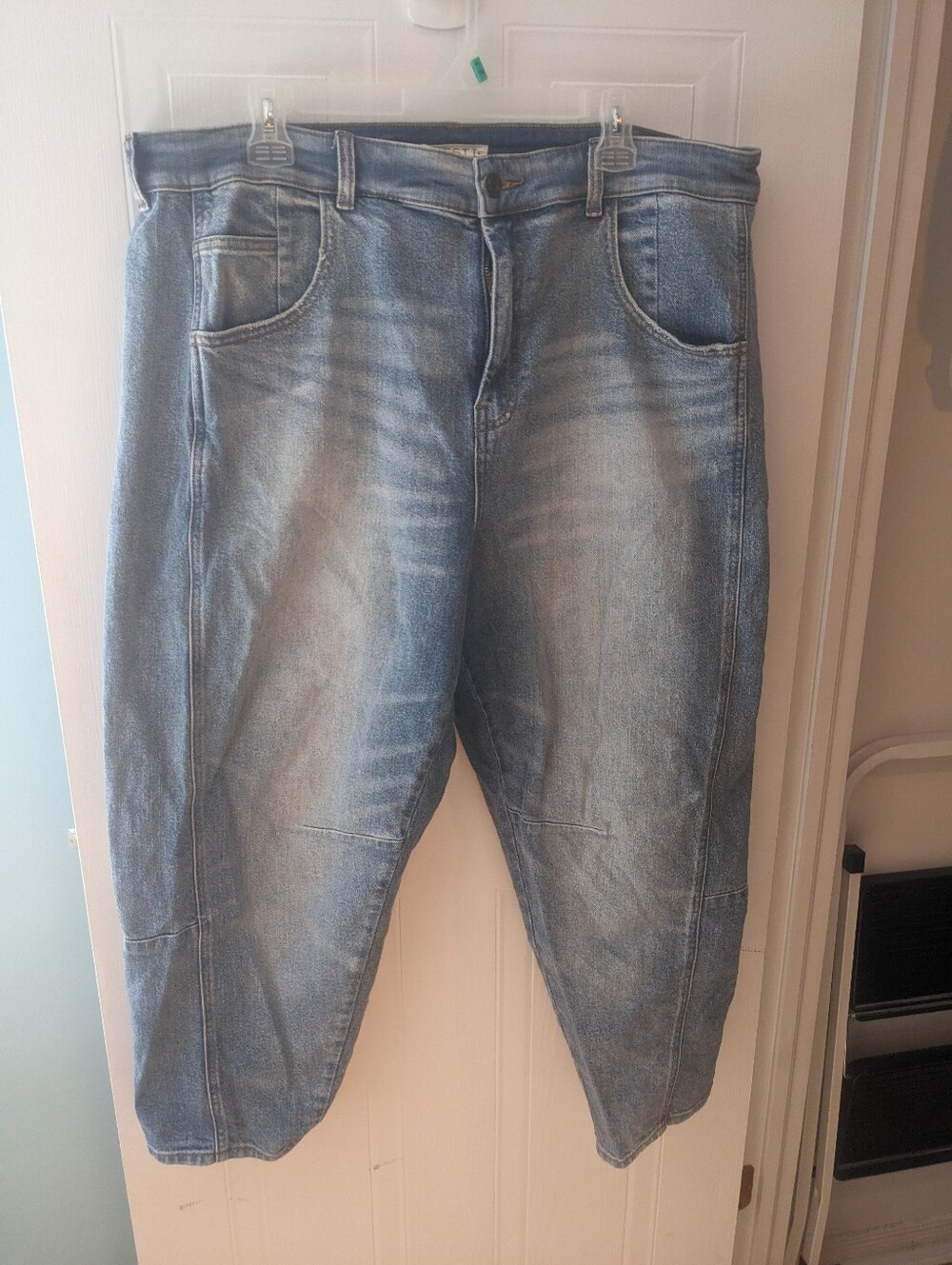 Torrid festi Barrel Light Blue Jeans